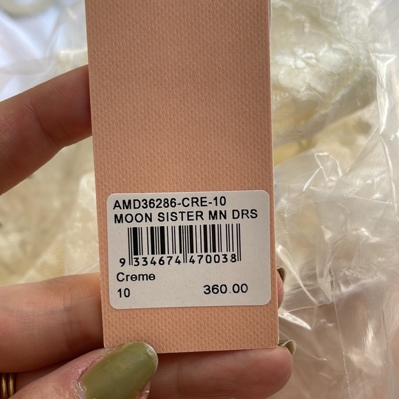 Alice McCall Moon Sister Mini Dress in Cream Lace - Picture 7 of 7